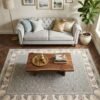 Grey All-Over Rug – All-over floral, cream border