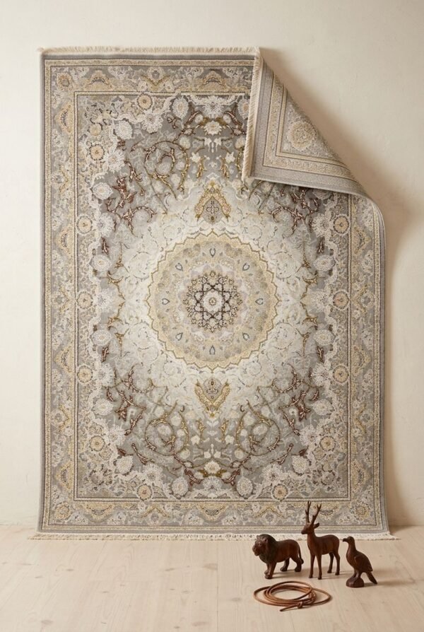 Grey Medallion Rug – Round medallion, taupe accents
